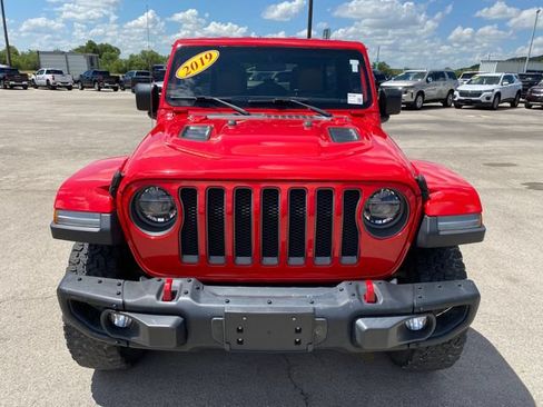 Used 2019 Jeep Wrangler Unlimited Rubicon w/ Dual Top Group AWD/4WD image 9