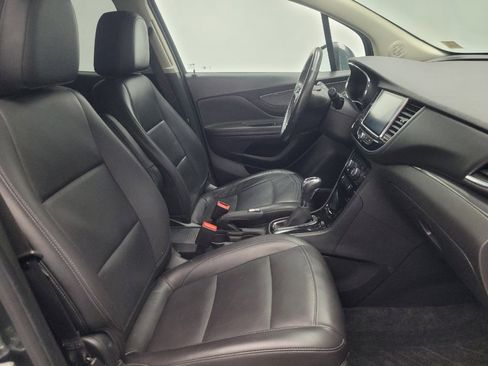 Used 2018 Buick Encore Essence AWD/4WD image 21