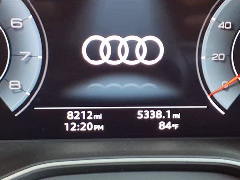 Used 2025 Audi Q5 2.0T Premium Plus AWD/4WD image 12