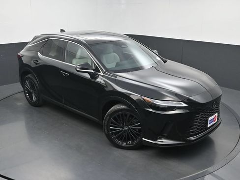 Used 2024 Lexus RX 350 Premium w/ Accessory Package (Z1) AWD/4WD image 32