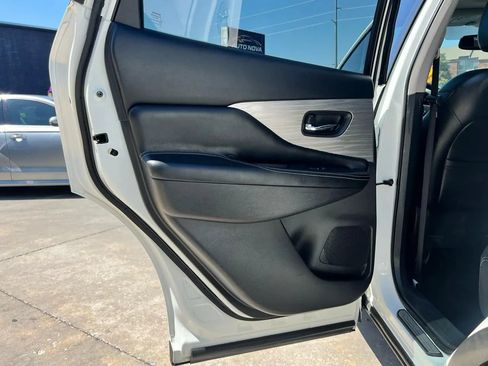 Used 2015 Nissan Murano SL w/ SL Technology Package AWD/4WD image 24
