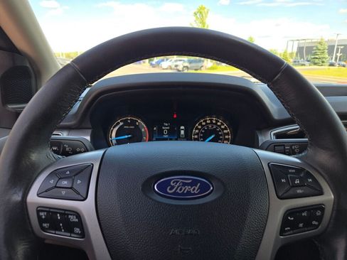 Used 2019 Ford Ranger XLT w/ Equipment Group 302A Luxury AWD/4WD image 36
