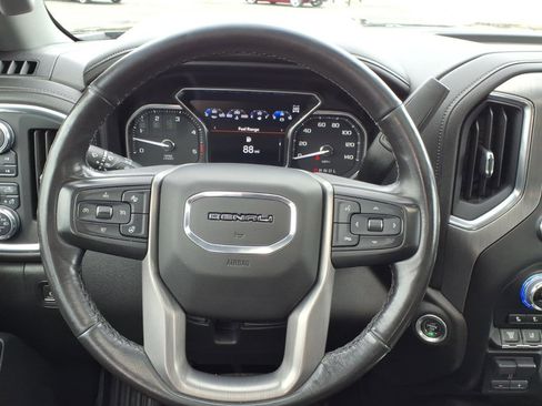 Used 2021 GMC Sierra 3500 Denali w/ Denali Black Diamond Edition image 10