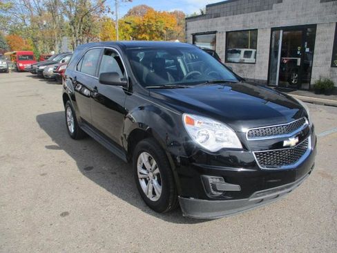 Used 2013 Chevrolet Equinox LS FWD image 1