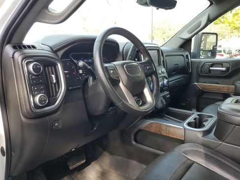 Used 2020 GMC Sierra 2500 Denali w/ Technology Package image 20