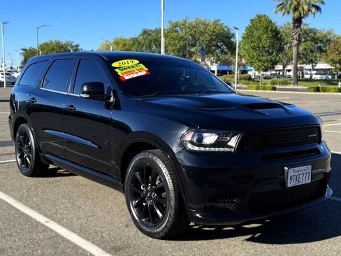 Used 2019 Dodge Durango GT RWD image 3