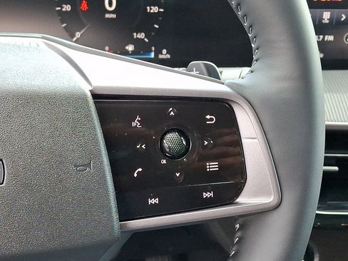 Certified 2025 Nissan Murano SV AWD/4WD image 23