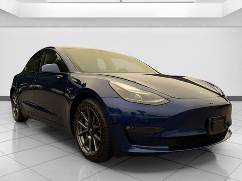Used 2021 Tesla Model 3 Long Range AWD/4WD image 7