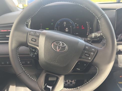 New 2026 Toyota Camry Hybrid w/ Convenience Package AWD/4WD image 26