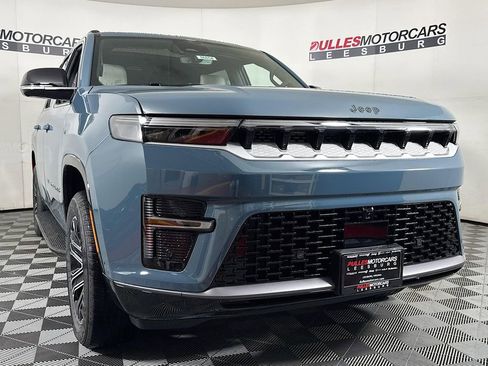 New 2026 Jeep Grand Wagoneer 4WD w/ Premium Group I image 1