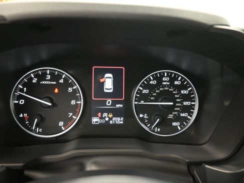 Used 2025 Subaru Forester Premium image 19