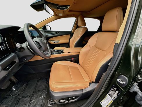 Used 2025 Lexus NX 250 FWD w/ Cold Area Package image 19