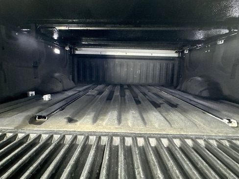 Used 2017 Nissan Titan Platinum Reserve image 24