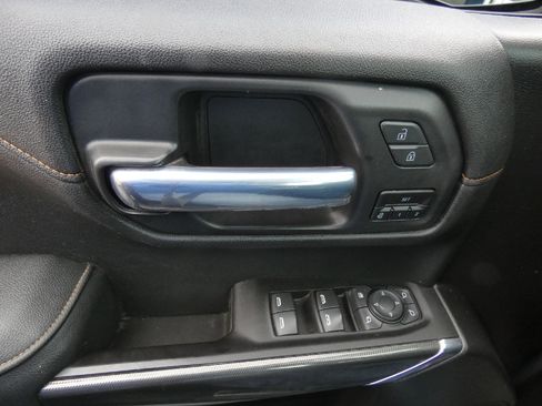 Used 2021 GMC Sierra 1500 AT4 w/ AT4 Premium Package image 19