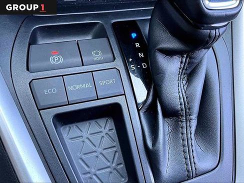 Certified 2019 Toyota RAV4 XLE Premium FWD image 35