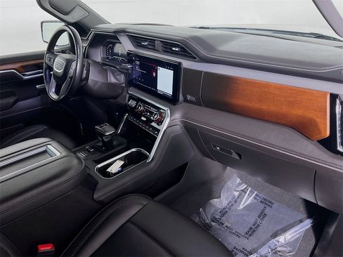Used 2022 GMC Sierra 1500 Denali image 25
