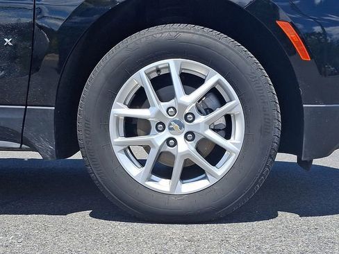 Certified 2024 Chevrolet Equinox LS w/ LS Convenience Package AWD/4WD image 8