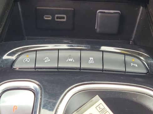 Used 2023 Buick Envision Preferred w/ Sport Touring Package AWD/4WD image 29