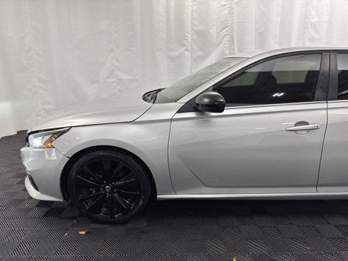 Used 2020 Nissan Altima 2.5 SR image 6