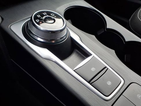 Used 2023 Ford Escape Active image 16