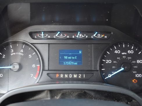 Used 2019 Ford F250 XL w/ STX Appearance Package AWD/4WD image 11