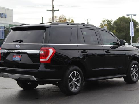 Used 2020 Ford Expedition XLT image 7