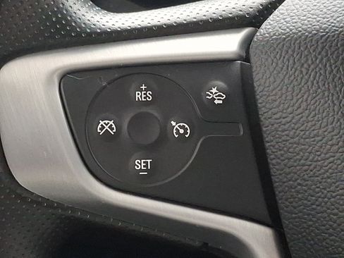 Used 2024 GMC Terrain SLE w/ Driver Convenience Package image 22