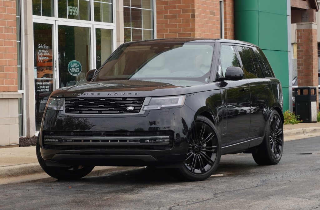 New 2026 Land Rover Range Rover SE AWD/4WD image 1