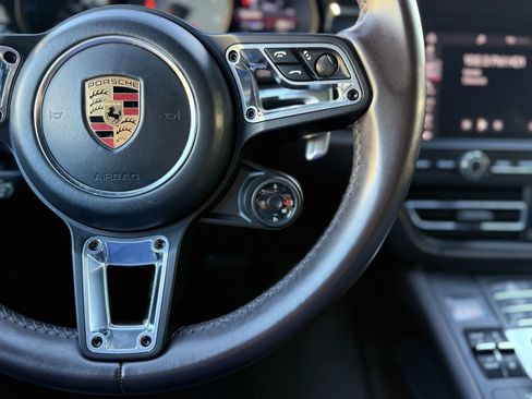 Used 2019 Porsche Macan S image 26