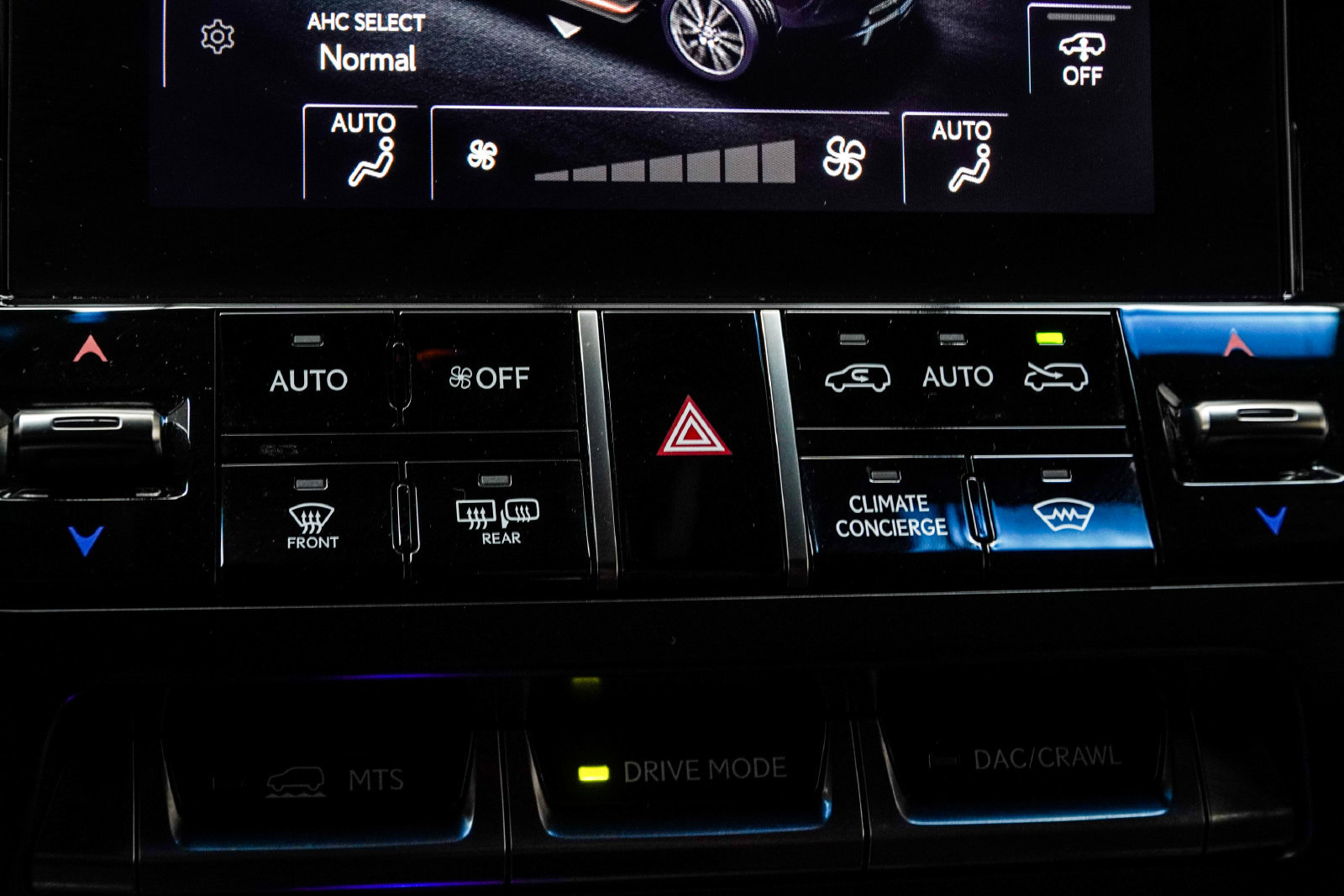 Used 2023 Lexus LX 600 F Sport AWD/4WD image 28
