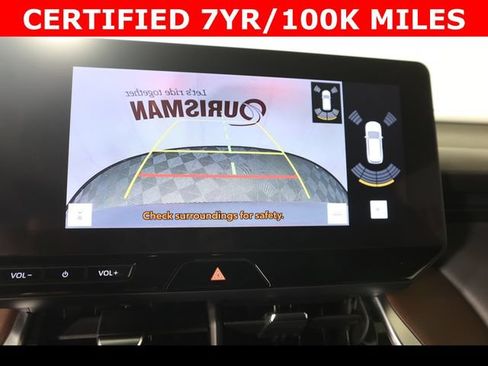 Used 2023 Toyota Venza XLE AWD/4WD image 34