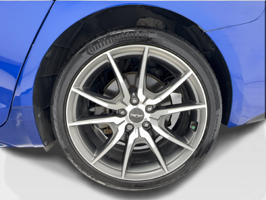Used 2019 Genesis G70 2.0T Advanced w/ Dynamic Package RWD image 16
