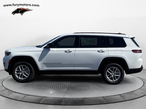 New 2025 Jeep Grand Cherokee L Laredo w/ Luxury Tech Group I AWD/4WD image 6