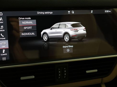 Used 2021 Porsche Cayenne AWD/4WD image 50