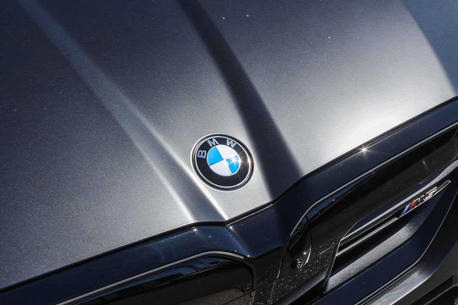 New 2026 BMW M5 w/ Carbon Package AWD/4WD image 11
