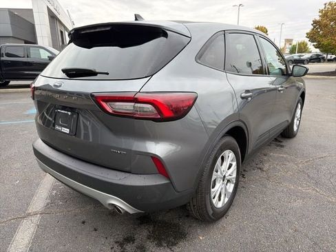 Certified 2025 Ford Escape Active image 3