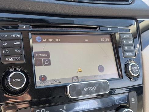 Used 2017 Nissan Rogue Sport SL image 21