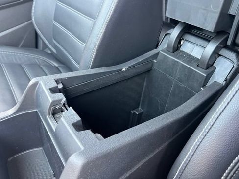 Certified 2019 Ford Escape Titanium AWD/4WD image 19