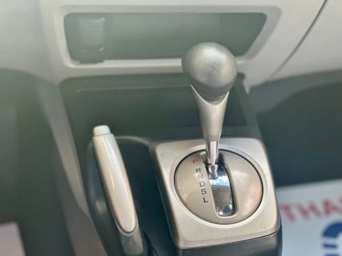 Used 2009 Honda Civic Hybrid Sedan image 10