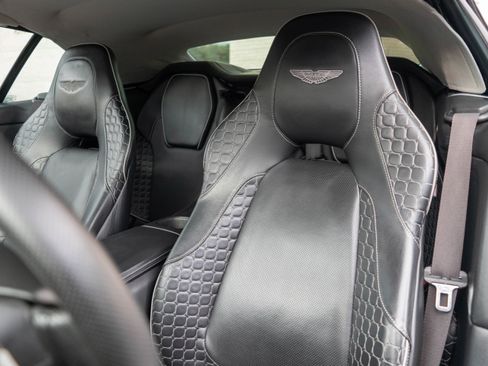 Used 2016 Aston Martin Vanquish Volante RWD image 13