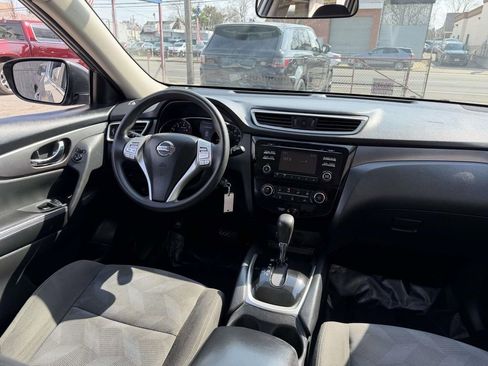 Used 2016 Nissan Rogue S image 14
