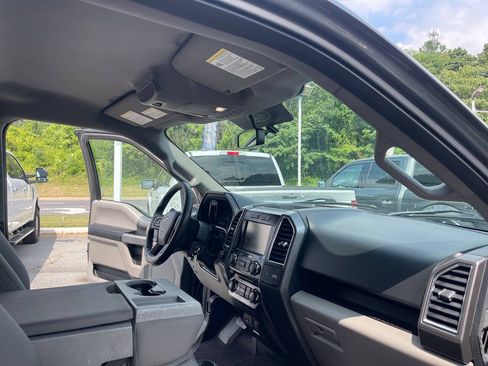 Used 2015 Ford F150 XLT w/ Equipment Group 302A Luxury AWD/4WD image 35
