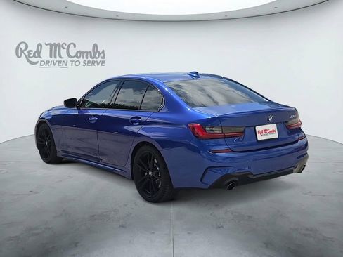 Used 2022 BMW 330i Sedan w/ M Sport Package RWD image 3