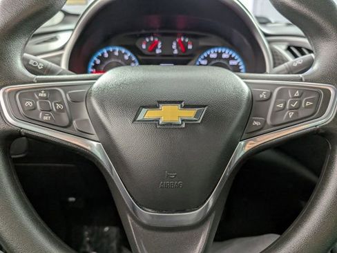 Used 2017 Chevrolet Malibu LS image 24