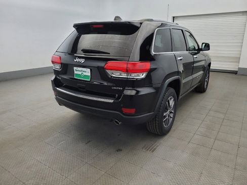 Used 2018 Jeep Grand Cherokee Limited AWD/4WD image 9