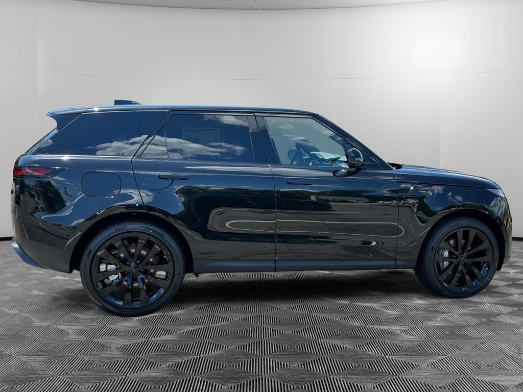 New 2026 Land Rover Range Rover Sport SE AWD/4WD image 6