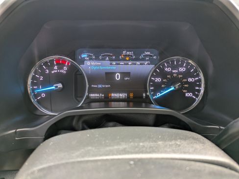 Used 2017 Ford F350 Lariat w/ Chrome Package image 25