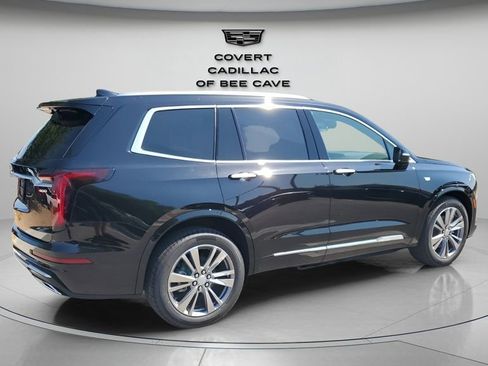 New 2025 Cadillac XT6 Premium Luxury w/ LPO, Floor Liner Package image 10