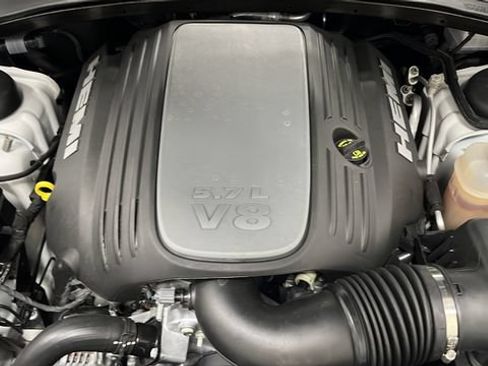 Used 2023 Dodge Charger R/T w/ Plus Group RWD image 26