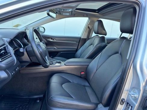 Used 2023 Toyota Camry XLE w/ Navigation Package FWD image 23